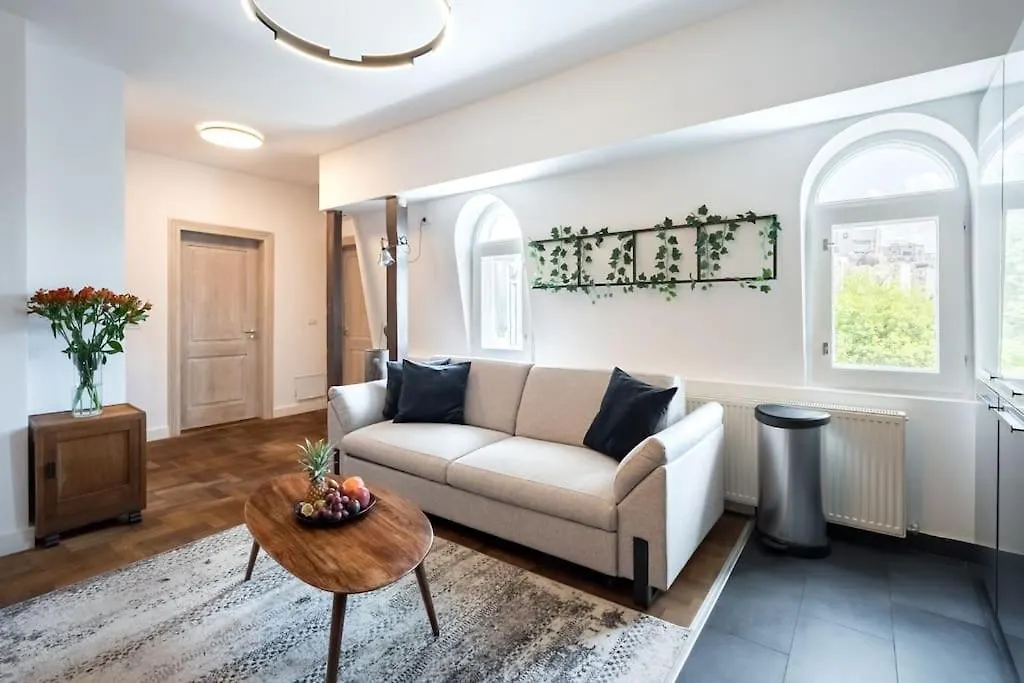 Stunning 2Br Apartment - Ateneu - City Center Bucureşti 0*,