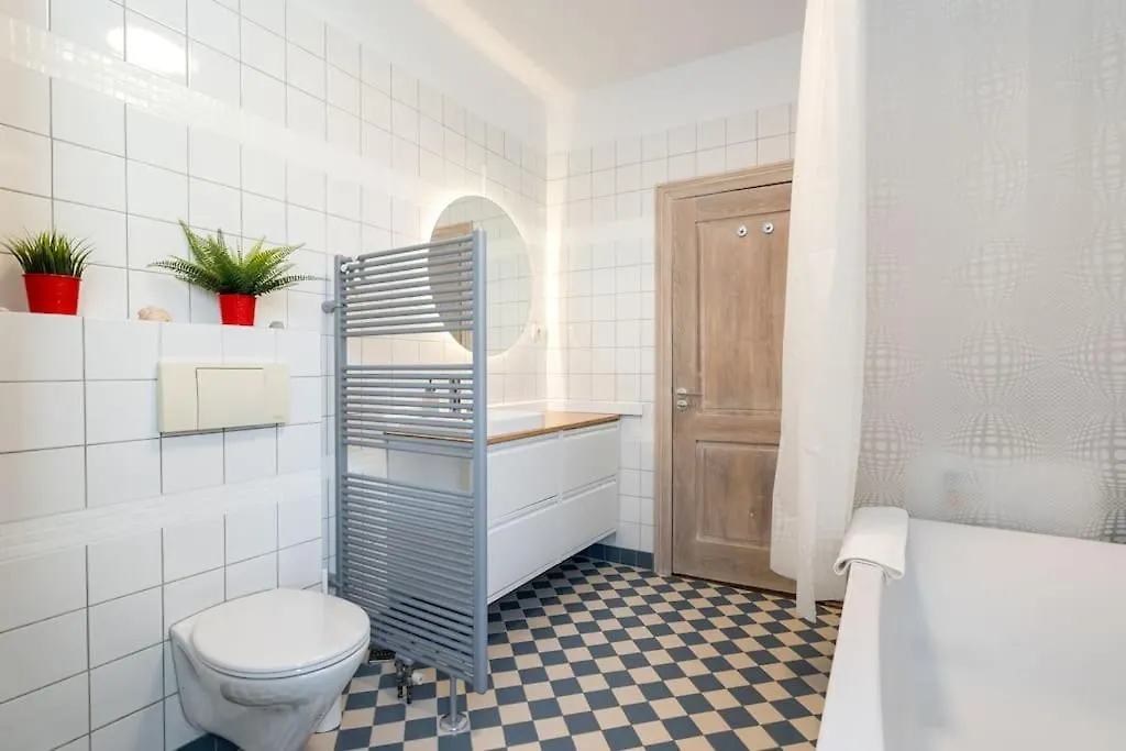 Stunning 2Br Apartment - Ateneu - City Center Bucharest