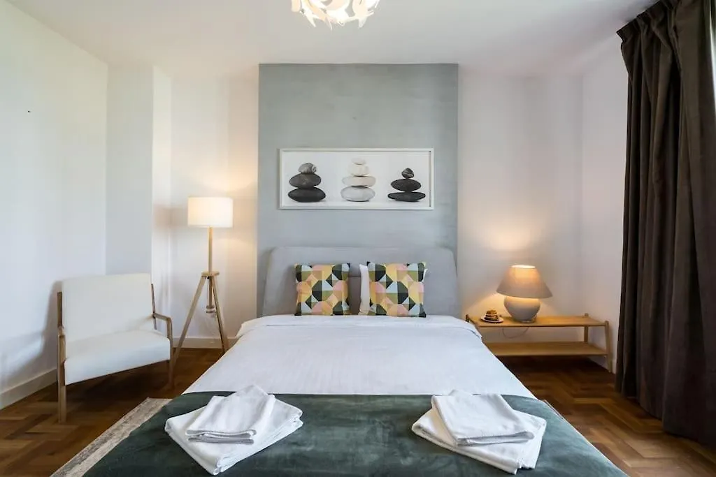 Stunning 2Br Apartment - Ateneu - City Center Bucharest
