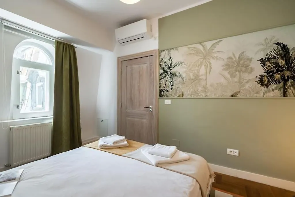 Stunning 2Br Apartment - Ateneu - City Center Bucharest